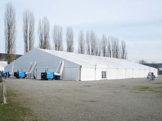 Beispiele Festhallen