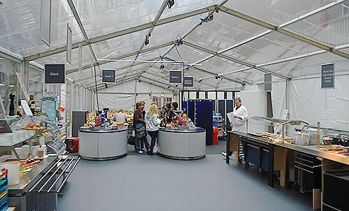 Beispiel eines Provisorium mit einem Lagerzelt