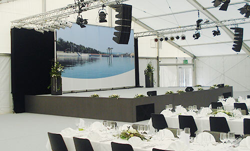 Referenz Bühnen und Podeste, Beispiel